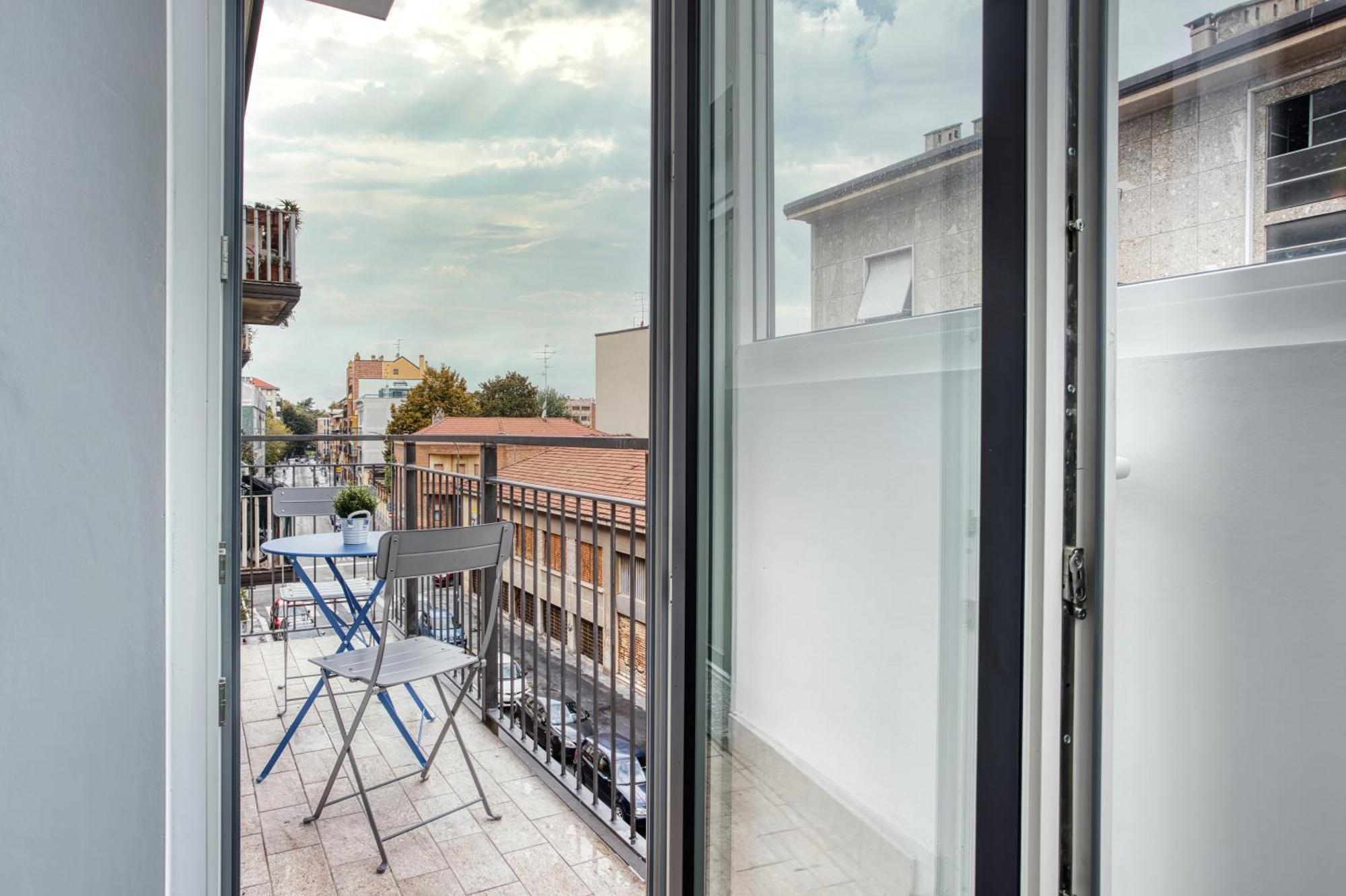 Sleek City Abode In Maciachini Milão Exterior foto